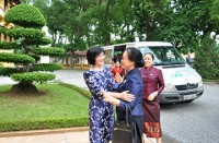 can bo nu dem lai luong gio moi trong nganh ngoai giao