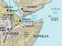 can canh khu cho ngay canh duong sat nguy hiem nhat the gioi