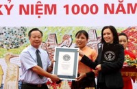 bat co nghin nam tuoi dat muc gia ky luc