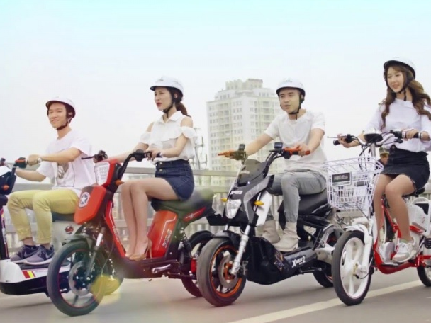 Quản lý xe đạp điện: Trao quyền cho địa phương