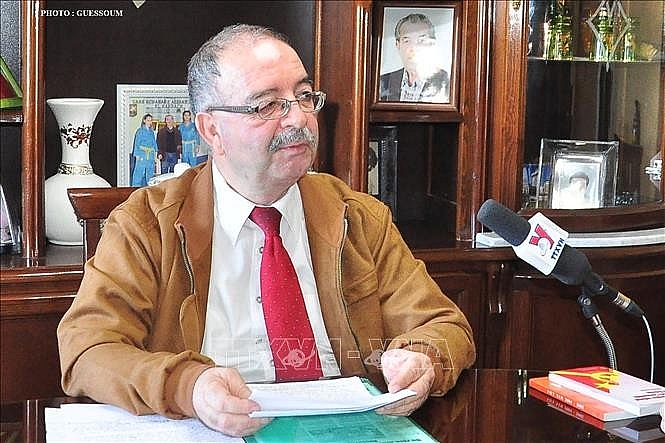 Tổng Thư Ký Hội Hữu nghị Algeri - Việt Nam, ông Mohamed Berzig, khẳng định Đại hội lần thứ XIII của Đảng là một bước ngoặt lịch sử, quan trọng đối với tương lai thịnh vượng của Việt Nam. (Nguồn: TTXVN)