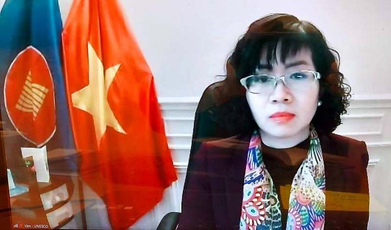 Đại sứ Lê Thị Hồng Vân, Trưởng Phái đoàn thường trực Việt Nam bên cạnh UNESCO tham dự Hội nghị. (Nguồn: Phái đoàn VN bên cạnh UNESCO)