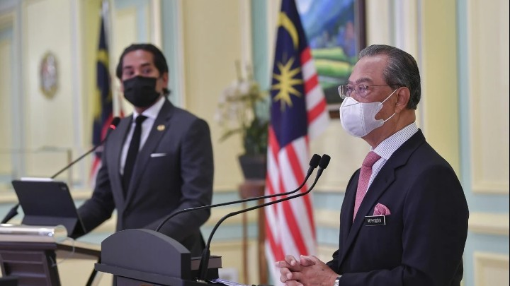 Tiêm phòng vaccine Covid-19: 'Trùm cuối' trong chính trường Malaysia