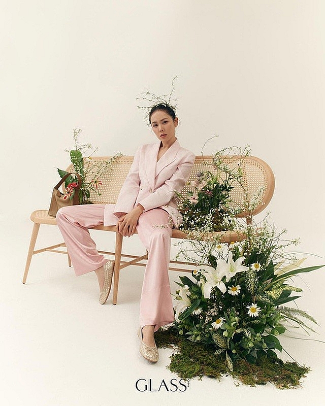 Nhan sắc Son Ye Jin 'lên hương' từ khi yêu Hyun Bin Nhan sắc Son Ye Jin 'lên hương' từ khi yêu Hyun Bin