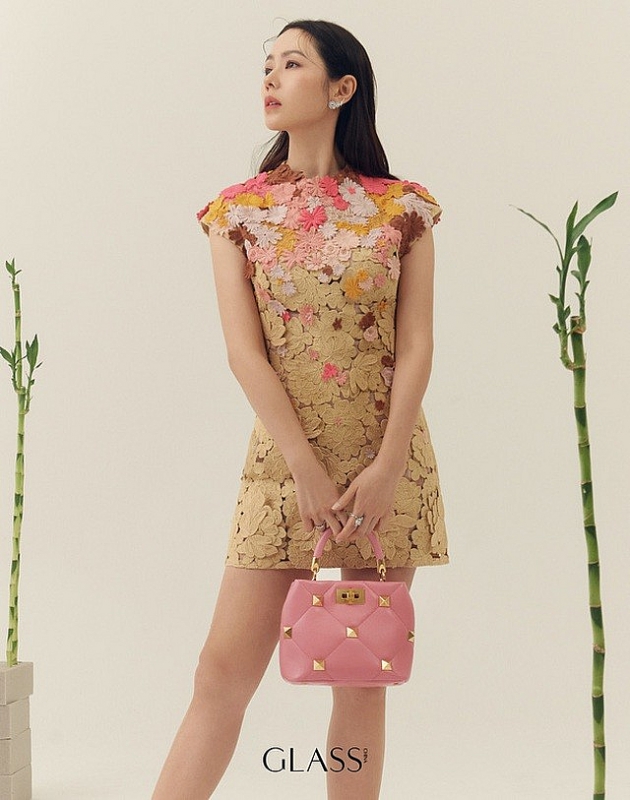 Nhan sắc Son Ye Jin 'lên hương' từ khi yêu Hyun Bin Nhan sắc Son Ye Jin 'lên hương' từ khi yêu Hyun Bin