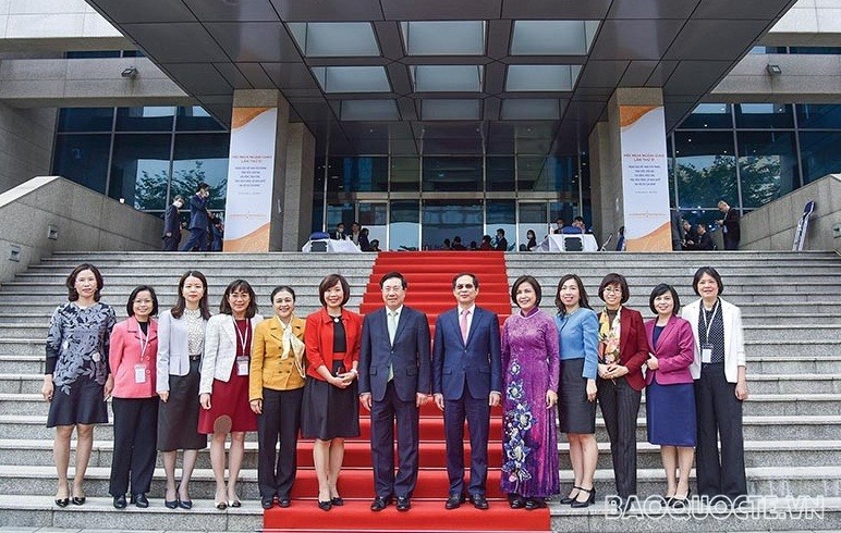 'Sức mạnh mềm' của đối ngoại Việt Nam 'Sức mạnh mềm' của đối ngoại Việt Nam