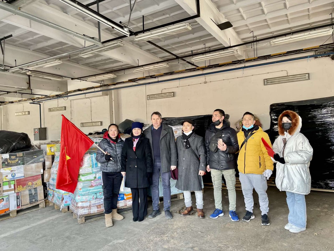 Đại sứ Nguyễn Thị Bích Thảo: Nỗ lực thắp ngọn lửa ấm cho đồng bào từ Ukraine gặp nạn Đại sứ Nguyễn Thị Bích Thảo: Nỗ lực thắp ngọn lửa ấm cho đồng bào từ Ukraine gặp nạn