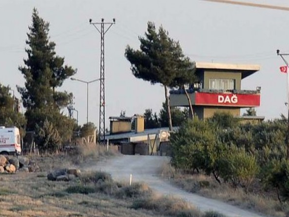 Thổ Nhĩ Kỳ trả đũa IS bằng pháo kích