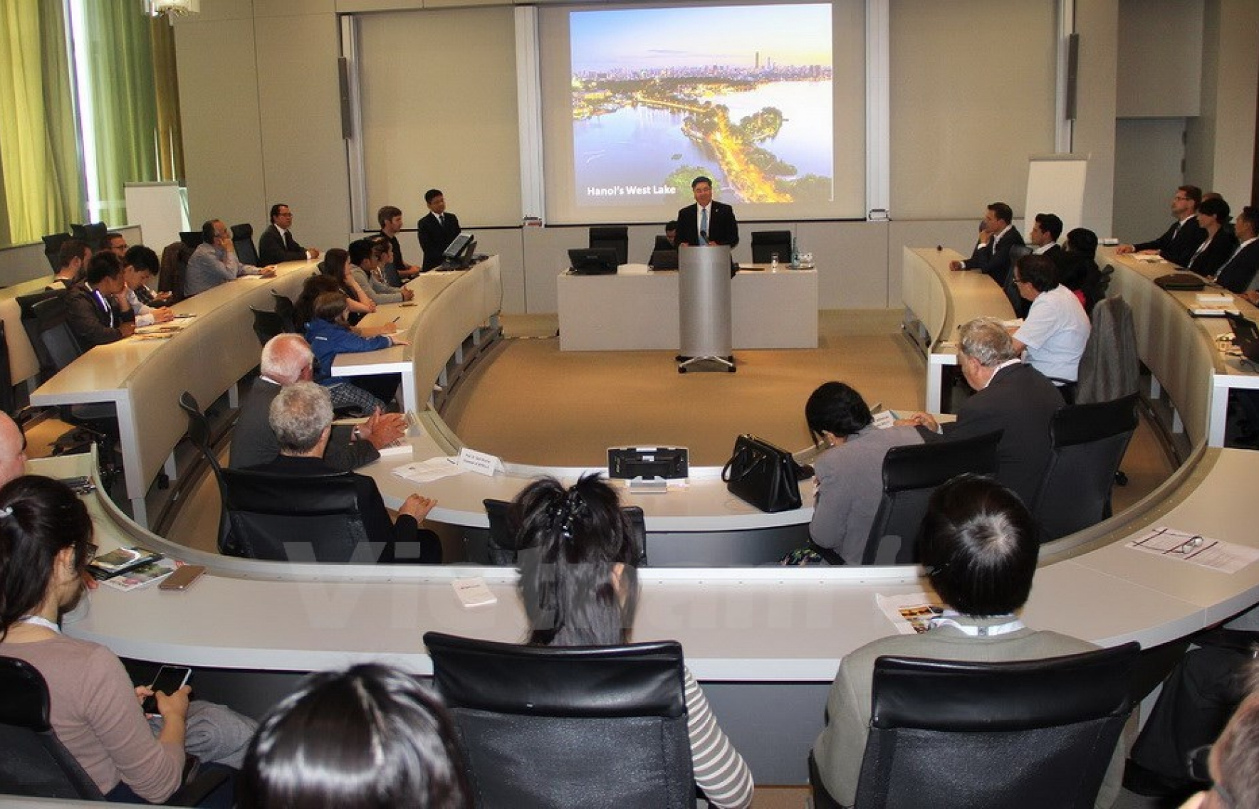 Quảng bá tiềm năng du lịch và ẩm thực Việt tại Berlin