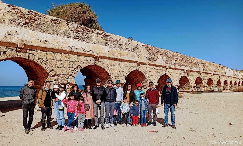 Đêm trắng dưới ‘mưa’ tên lửa của các cán bộ Đại sứ quán Việt Nam tại Israel