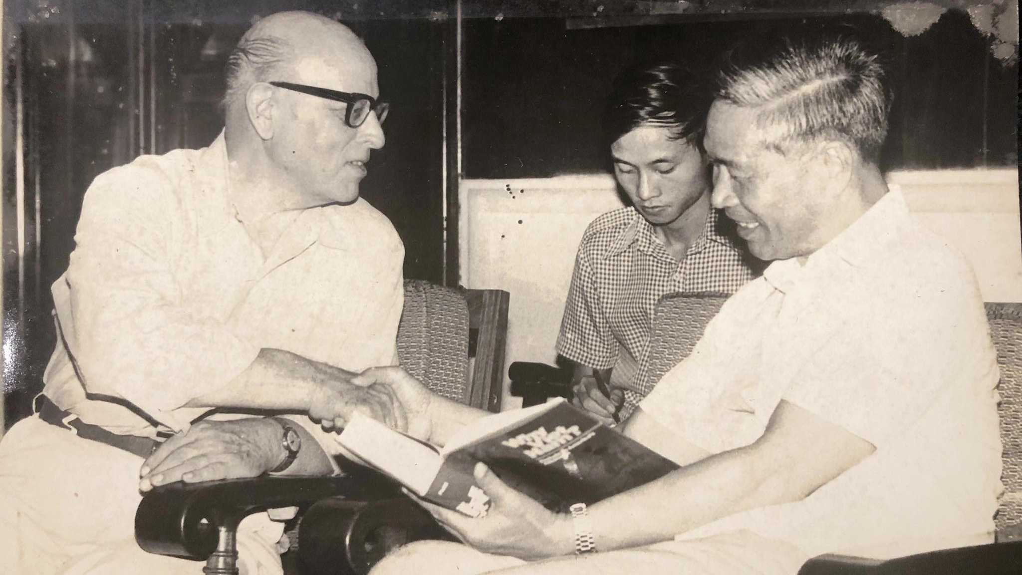 Món quà đặc biệt và sự nể phục của người Mỹ với Bộ trưởng Nguyễn Cơ Thạch