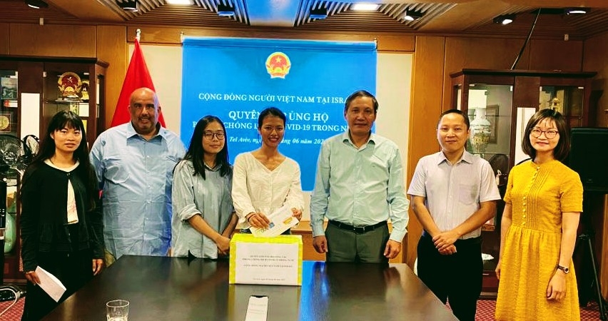 Sự đóng góp này thể hiện mạnh mẽ truyền thống gắn bó, đoàn kết của người Việt Nam cùng chung sức vượt qua khó khăn. (Nguồn: ĐSQ VN tại Israel)