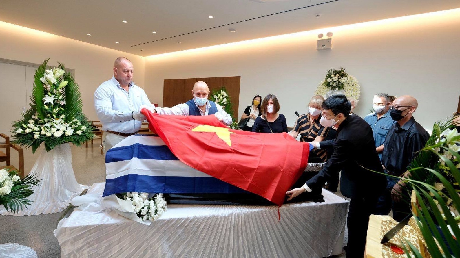 Lễ tang Anh hùng lực lượng vũ trang Kostas Sarantidis Nguyễn Văn Lập