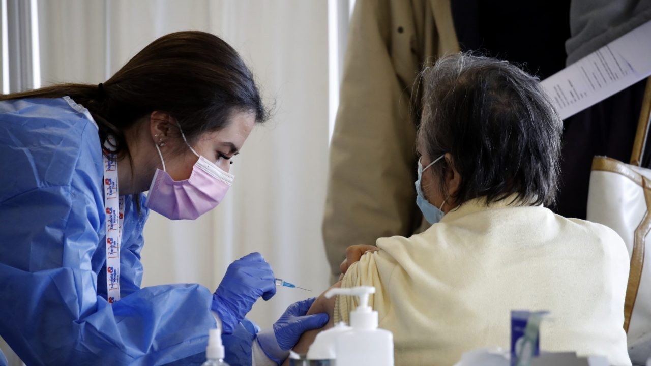 Xuất hiện biến thể mới của virus SARS-CoV-2 có khả năng 'xuyên thủng' miễn dịch có được do tiêm chủng