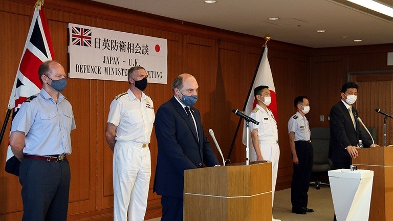 Anh triển khai lâu dài 2 tàu chiến đến khu vực châu Á nhằm 'canh chừng' Trung Quốc?