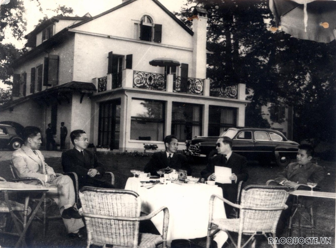 Ngoại giao Việt Nam qua hình ảnh, tài liệu lưu trữ