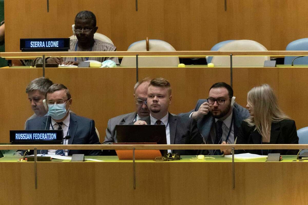 Các đại biểu của Nga tại hội nghị đánh giá Hiệp ước không phổ biến vũ khí hạt nhân (NPT) vào ngày 1/8. (Nguồn: AP) Các đại biểu của Nga tại hội nghị đánh giá Hiệp ước không phổ biến vũ khí hạt nhân (NPT) vào ngày 1/8. (Nguồn: AP)