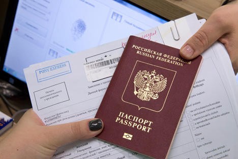 Bất chấp nhiều ý kiến phản đối, Ba Lan tích cực thúc đẩy EU không cấp thị thực Schengen cho công dân Nga Bất chấp nhiều ý kiến phản đối, Ba Lan tích cực thúc đẩy EU không cấp thị thực Schengen cho công dân Nga