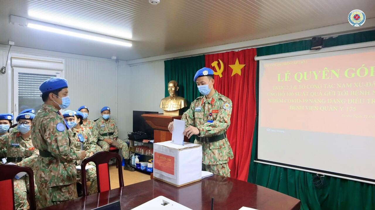 Những chiến sĩ 'mũ nồi xanh' hưởng ứng chống dịch Covid-19 cùng đất nước Những chiến sĩ 'mũ nồi xanh' đồng lòng chống dịch Covid-19 cùng đất nước