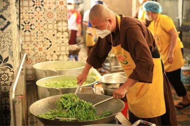 Tốt đời, đẹp đạo, các tổ chức tôn giáo chung tay cùng đất nước đẩy lùi Covid-19