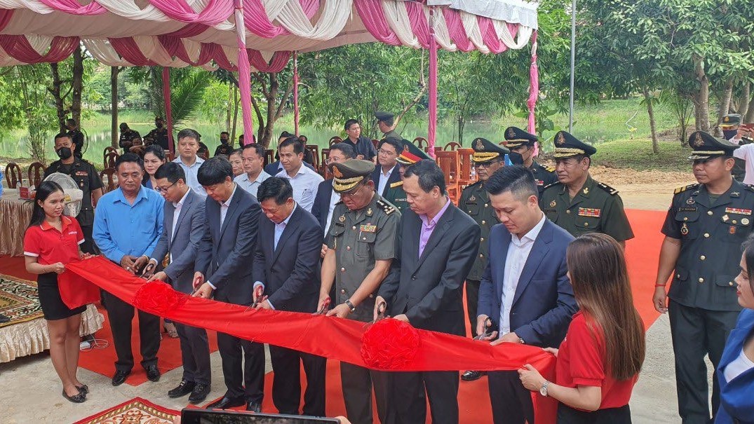 Khánh thành nhà thờ và lưu giữ hài cốt liệt sĩ quân tình nguyện Việt Nam tại Campuchia