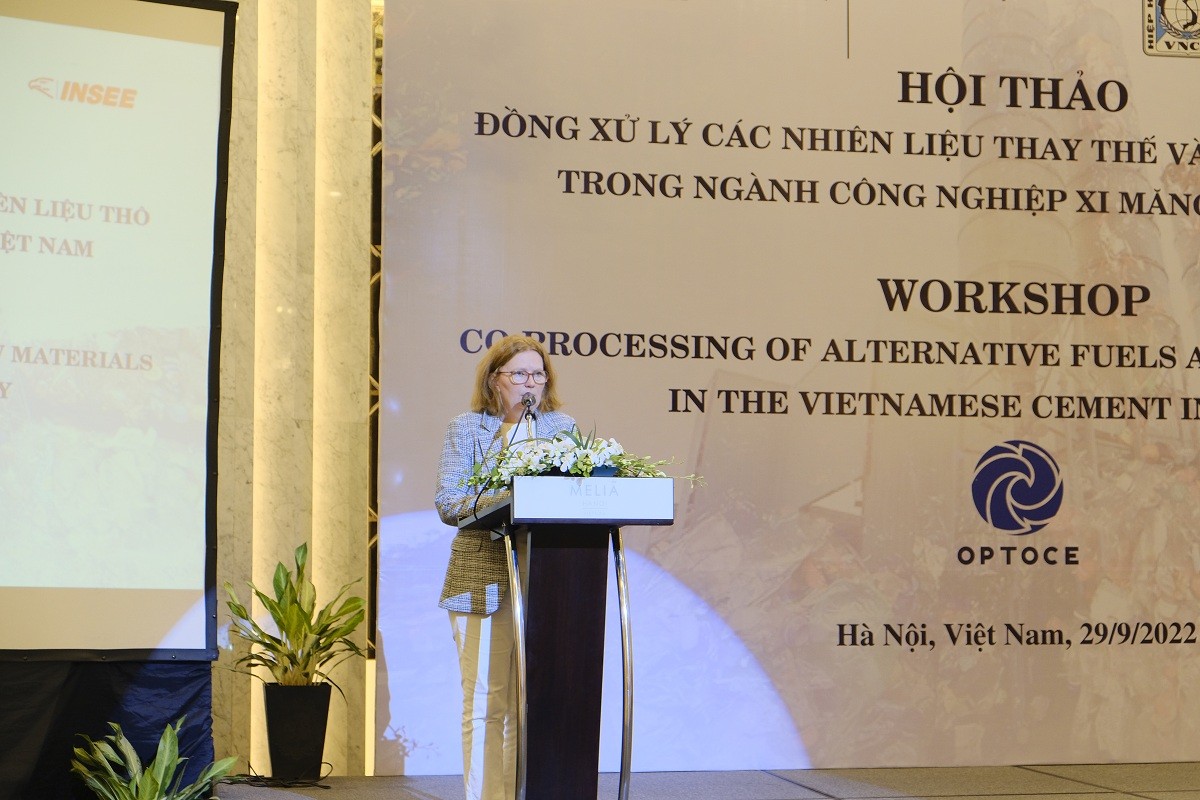 Đồng xử lý các nhiên liệu thay thế và nguyên liệu thô trong ngành xi măng tại Việt Nam Đồng xử lý các nhiên liệu thay thế và nguyên liệu thô trong ngành xi măng tại Việt Nam