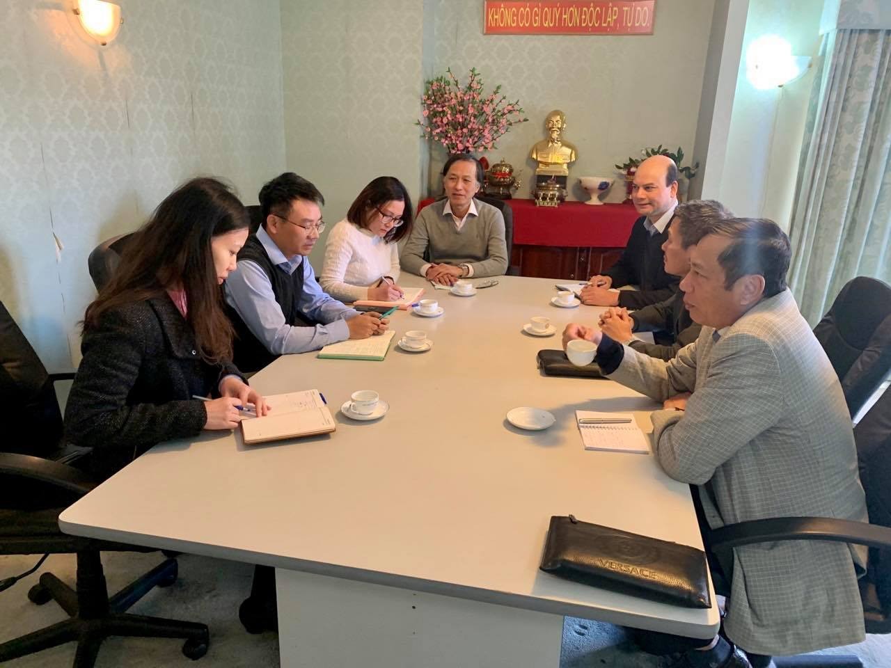 Ngoại giao vaccine: Cần đúng người, đúng thời điểm