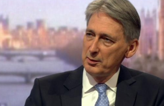 Anh đối mặt với nhiều thách thức kinh tế hậu Brexit