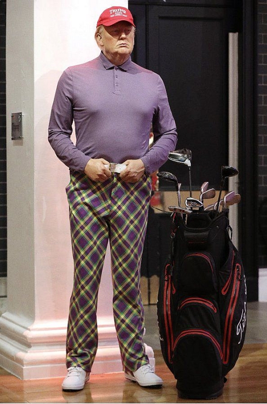 Bức tượng sáp Tổng thống Mỹ Donald Trump trong tạp hình mới ở bảo tàng Madame Tussauds. (Nguồn: Madame Tussauds) Bảo tàng tượng sáp Madame Tussaud thay đồ chơi golf cho ông Trump