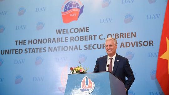 Cố vấn An ninh Quốc gia Mỹ Robert O'Brien nói chuyện cùng sinh viên Học viện Ngoại giao Việt Nam