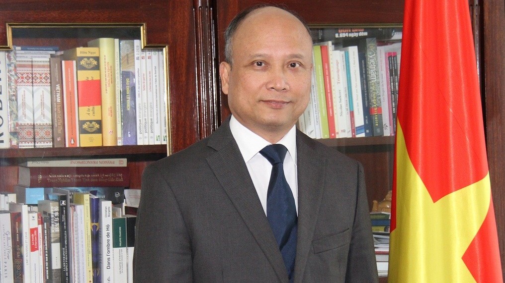 Tăng cường quan hệ Việt Nam-Pháp thích ứng với chuyển biến thế giới