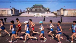 Triều Tiên mở cửa du lịch bằng cuộc thi chạy marathon Bình Nhưỡng 2022