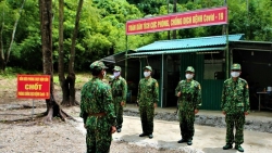 Nghệ An triển khai 'nhiệm vụ kép' vừa quản lý biên giới, vừa phòng chống dịch Covid-19