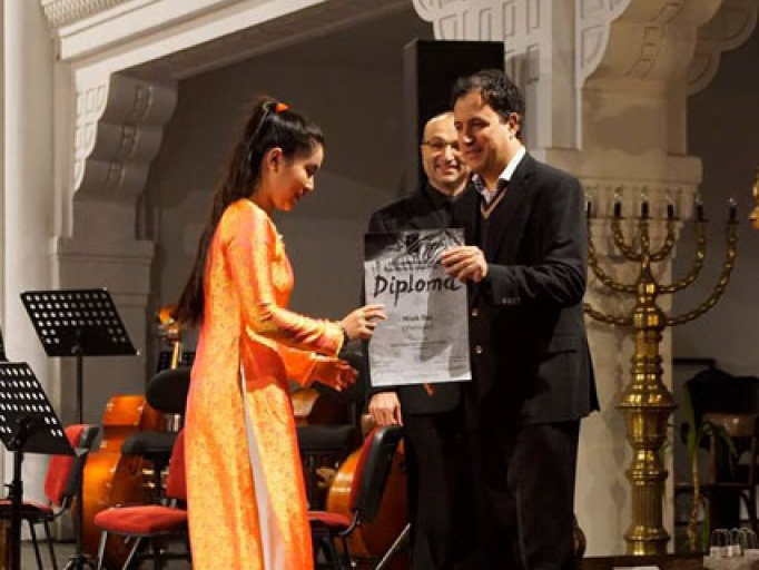 Tài năng piano Việt Nam đoạt giải cuộc thi quốc tế