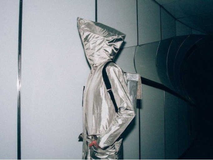 Trang phục chống bị theo dõi