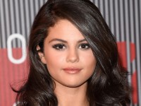 kanye west vuot mat than tuong michael jackson