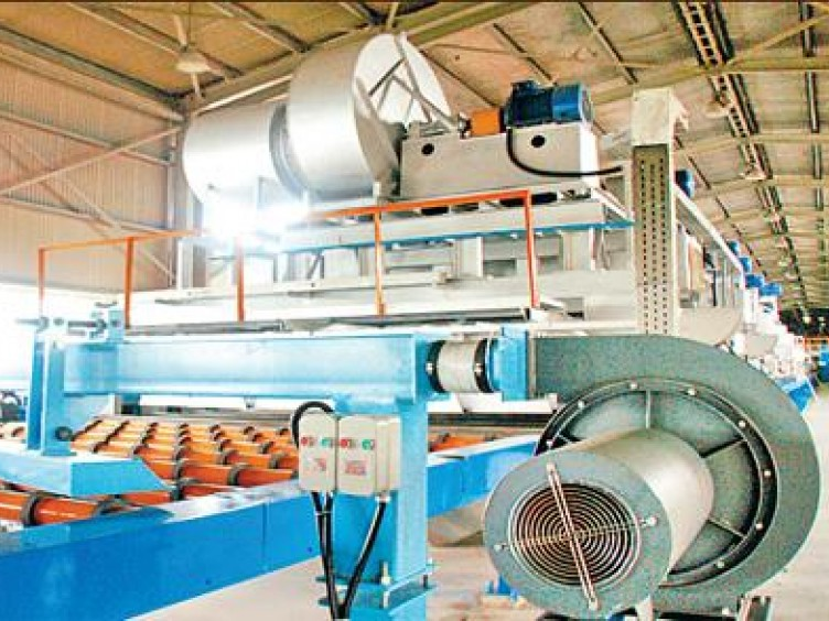 Lần đầu tiên có kính tiết kiệm năng lượng “made in Việt Nam”