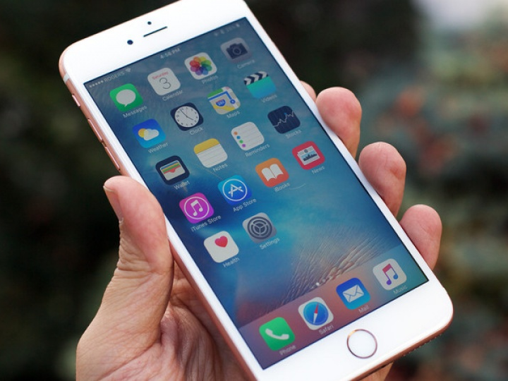 Nga điều tra hãng Apple thao túng giá iPhone