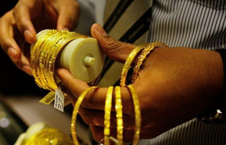 Giá vàng vẫn giao dịch ở mức khá cao