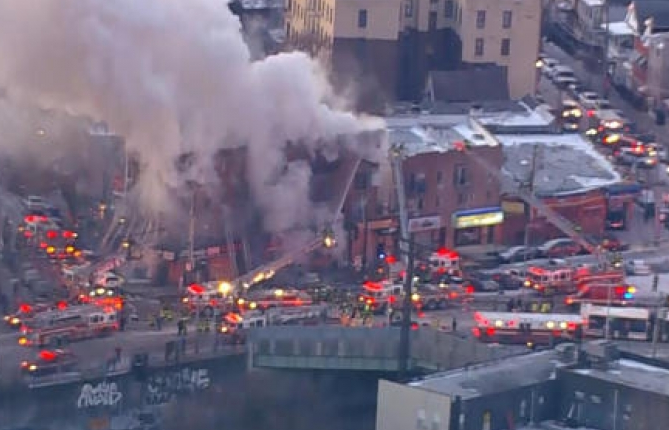 Mỹ: Hỏa hoạn ở New York, hàng chục người bị thương