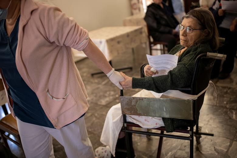 Ảnh ấn tượng tuần (11-17/1): Đồi Capitol ‘căng hơn dây đàn’ trước giờ G, Triều Tiên khoe sức mạnh quân sự và kỷ lục buồn của ông Trump