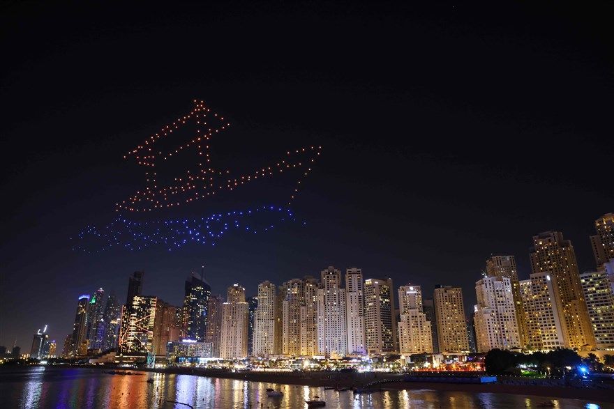 Ảnh ấn tượng tuần (11 17/1): Đồi Capitol ‘căng hơn dây đàn’ trước giờ G, Triều Tiên khoe sức mạnh quân sự và kỷ lục buồn của ông Trump