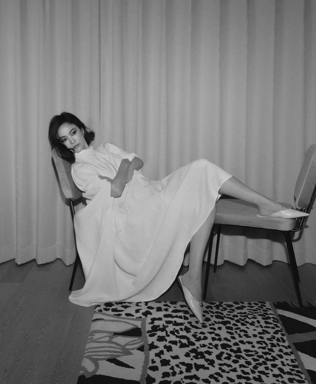 Fan điên đảo với ảnh thời nặng 70kg của 'Nữ hoàng mặt mộc' Song Hye Kyo