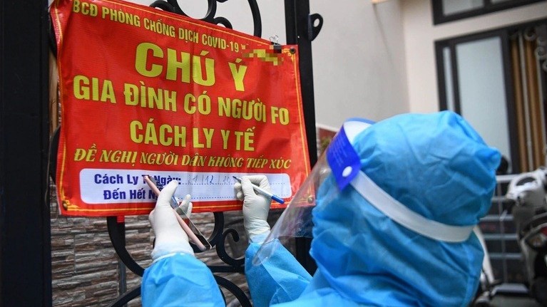 Covid-19: Toàn TP. Hải Phòng ở vùng đỏ, Hà Nội lần thứ 6 phân luồng điều trị F0