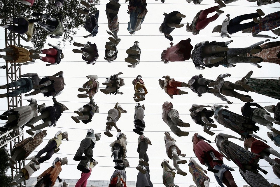 Ảnh ấn tượng tuần (17-23/1): Quan hệ Nga-Ukraine tăng nhiệt, căn cứ quân sự bị phá hủy ở Donetsk, Washington-Moscow ‘già néo’, liệu có ‘đứt dây’?