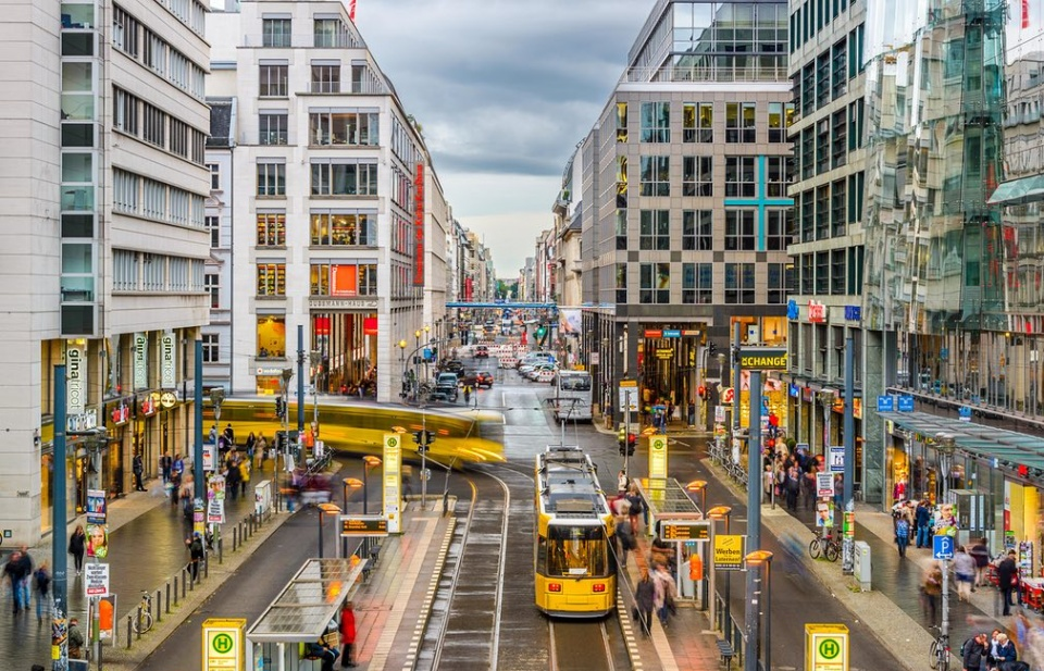 Nước Đức chuyển mình trước thách thức thời đại