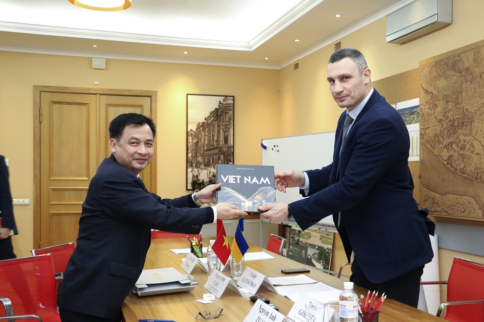 chuan bi cho ngay van hoa viet nam tai thanh pho lvov ucraina