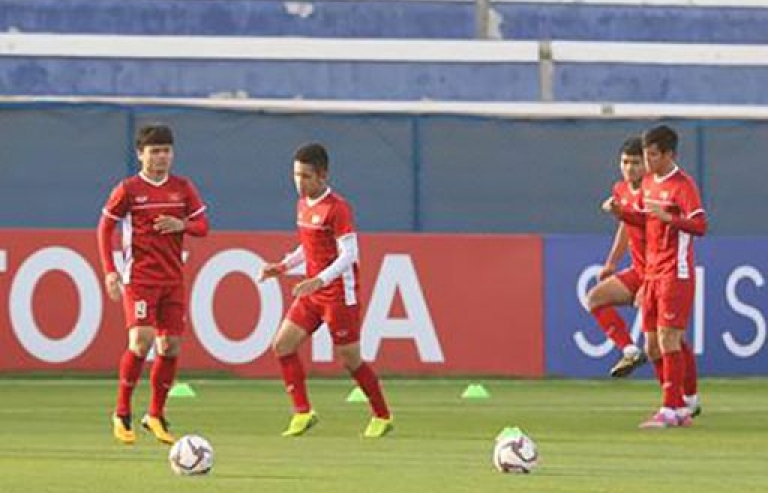 Phản ứng của Quang Hải trước những lời mời sang nước ngoài thi đấu