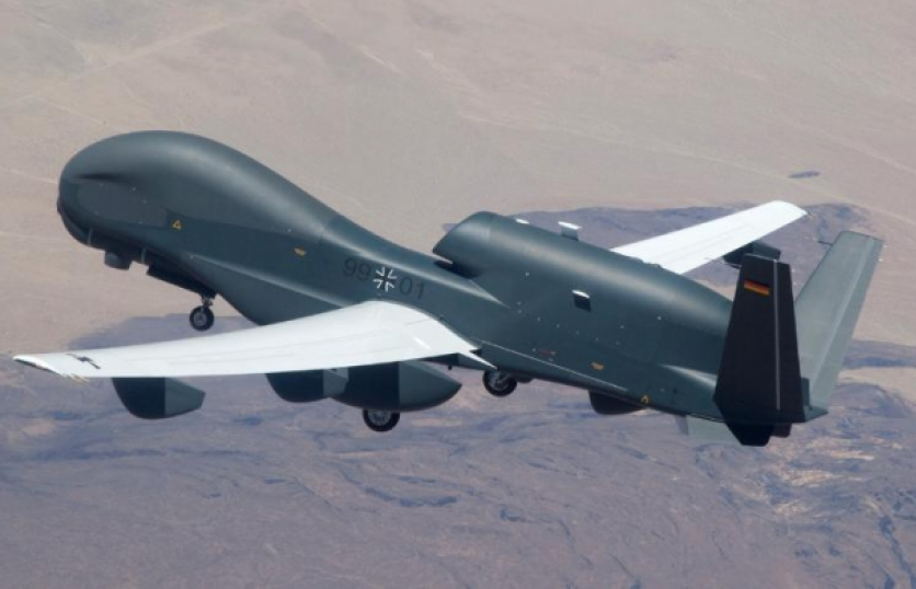 NATO và Canada đấu thầu mua nguyên mẫu máy bay không người lái giám sát tầm cao của Đức