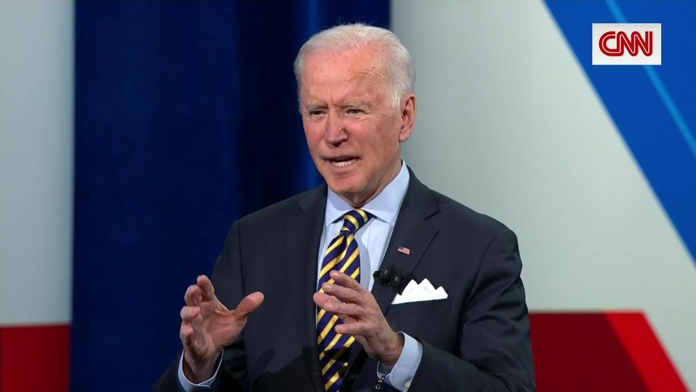 Ảnh ấn tượng tuần (15-21/2): Sòng bạc mang tên ông Trump bị phá hủy, phu nhân nhà lãnh đạo Triều Tiên tái xuất và biểu tình ở Myanmar